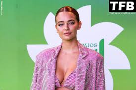 Laura Escanes Nude Fappedia 2970 | Hot Sex Picture