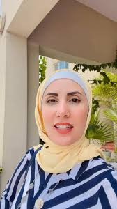 إسمح للي حواليك يعيشوا رحلتهم , سيبهم يغلطوا و يقوموا و يتعلموا من تجاربهم,  سيبهم يكوّنوا هويتهم, ده بيديهم حرية و تعلم حقيقي من الاخطاء , عمر ما حد  بيتصلح حاله بالعافية او بالضغط!, هي رحلة رب ...