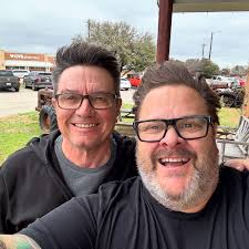 Windy selfie! Brunch with my big brother Danny! Yeah..that's him! :) “My  Hometown” & “pictures he drew!!” This man is much of the reason I am who I  am today. I love