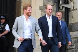 Prince william married kate middleton in london on april 29, 2011. Will Prince Harry Wear A Wedding Band Harry Breaks Tradition Wears Wedding Band