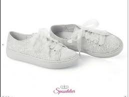 Il merletto utilizzato per queste scarpe è decorato con cristalli swarovsky. Converse Matrimonio Scarpe Da Ginnastica In Pizzo Tendenza New Collection Eur 99 00 Picclick It