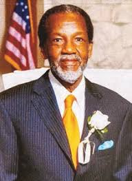 Davis: Rein in rowdy boaters