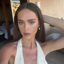 Olivia Danielle (@livslatt)