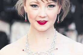 Actor Kerrie Hayes: 'These eye bags are not my own'