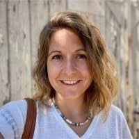 Miriam Keller's Instagram, Twitter & Facebook