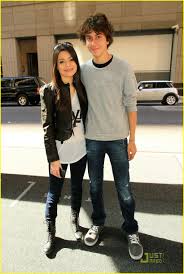 The star was making $180,000 per episode for icarly by the time the show wrapped in 2012, per reuters. Miranda Cosgrove 2021 Boyfriend Net Worth Tattoos Smoking Body Measurements Taddlr