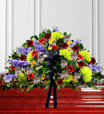 Stadium flowers is a local florist located in everett, lynnwood, washington (wa) providing you with online flower delivery so you can send flowers, plants, gifts, wedding flowers, and much. Colorful Sympathy Casket Spray Avas Flowers