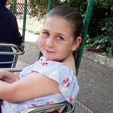 Bus driver makes detour to drop crying girl home after she caught wrong  service