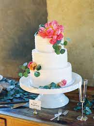 How One Bride Styled Her 12 Bridesmaids To Perfecton Cool Wedding Cakes Wedding Cake Peonies Wedding Cake Tops