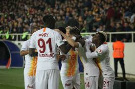 Türkiye kupası'nda kilidini açamadığı yeni malatya'yı bir kez daha ağırlayacak galatasaray bu kez kazanmak istiyor. Yeni Malatyaspor 2 Galatasaray 5 Mac Sonucu Mac Ozeti