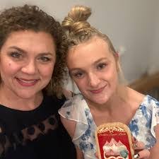 Amy Goodpasture's Instagram, Twitter & Facebook