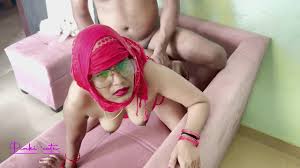 pinki bhabhis mouth fully loaded from cumshot of moosa babas cum