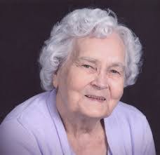 Sandra Delacerda's Instagram, Twitter & Facebook