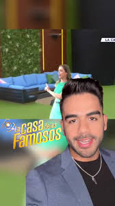 Enseñando La Casa De Los Famosoa