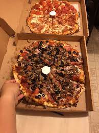Straw Hat Pizza 101 Photos 165 Reviews Pizza 901 Marina Village Pkwy Alameda Ca Restaurant Reviews Phone Number Menu Yelp