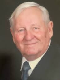 Geri Austin's Instagram, Twitter & Facebook