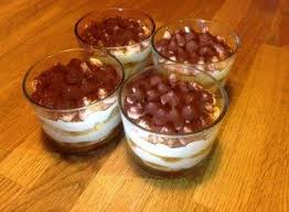 Verrine Mascarpone Poire Caramel Recette Tiramisu Recette Recette Mignardise Caramel Au Beurre Sale