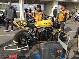 pin by subuta tonkiti on honki super bikes racing motorcycles bike racers