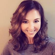 Cara Rayburn's Instagram, Twitter & Facebook