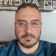 He's more like Klopp than Klopp himself." 😆 Shakhtar shared a photo from  their training camp showing physiotherapist Igor Gršković—he's been working  at the Ukrainian club for 17 years, but only now