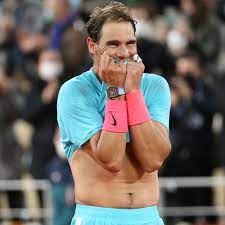 A racing machine on the wrist. Rafael Nadal Tragt Eine Neue Uhr Und Sie Ist Sehr Aussergewohnlich Gq Germany