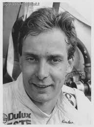 1988 John Winter wins the Porsche Cup