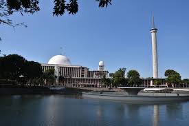 Memelihara dan merawat kenyamanan lingkungan masjid dan fasilitasnya. Sistem Informasi Masjid