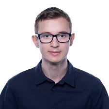 Gilbert Tanner's Instagram, Twitter & Facebook