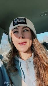 Marissa Cobb's Instagram, Twitter & Facebook