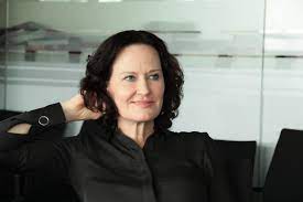 Glawischnig streams live on twitch! Eva Glawischnig Uber Ihr Leben Nach Der Politik News At