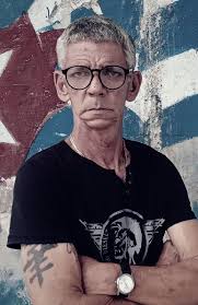 👉 ME HAN LLEGADO CIENTOS DE MENSAJES EN LOS QUE ME DICEN.... "PORFIAO, QUE  FUERTE ERES" NO ES ASI AMIGOS, NO SE IMAGINAN CUANDO EN LA NOCHE CIERRO MI  PUERTA Y REPASO