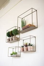 Rak pot unik model bandul,menambah indah dekorasi meja rumah/kantor, sangat cocok untuk tanaman kaktus / sukulen atau tanaman hias mini lainnya. Trik Penempatan Dekorasi Kaktus Yang Kian Digemari Happy Living