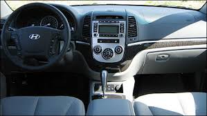 현대 싼타페) is a sport utility vehicle (suv) produced by the south korean manufacturer hyundai since 2000. 2009 Hyundai Santa Fe 2 7 Gl Fwd Review Editor S Review Car News Auto123
