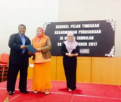 Alamat emel ini dilindungi dari spambot. Uni Malaysia Labour Centre Bengkel Pelan Tindakan Keharmonian Perusahaan Anjuran Jabatan Perhubungan Perusahaan Malaysia In Seremban