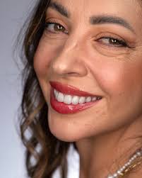 A smile is the prettiest kind of sparkle ✨