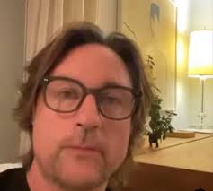 Prayers needed for son with chemical burns