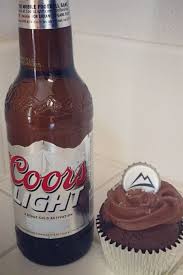 Coors Light Theme Cupcakes For My Hubby S Birthday Please Visit My Website At Http Sweetdesignshandcraftedbychri Hubby Birthday Themed Cupcakes Themed Cakes