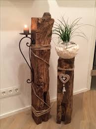Diy deko ideen machen das zuhause erst zu einem richtigen wohlfühlort. Saulen Mit Pflanzkubeln Sind Echte Blickfanger Fur Ihr Haus Tolle Inspirat Weihnachtsdeko Holz Holz Deko Selber Machen Deko Holz