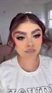 Vean que ojos tan preciosos 🫰🏻✨