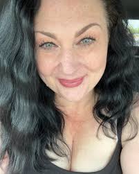 Tina Dee (@pyt_79) • Instagram photos and videos