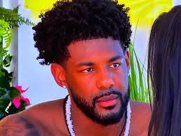 Chris Ex's Instagram, Twitter & Facebook