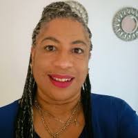 5600+ perfiles de «Ebanks»