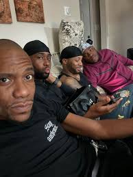 Happy 〽️AMBA MONDAY!!! #StayAUTHENTIC #stillSUCCULENTLYstanding  #MambaMentality #MambaMondays