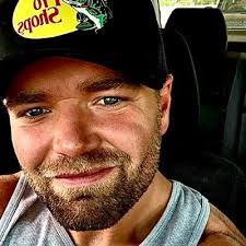 Derrick Stringer (@dstringer33)