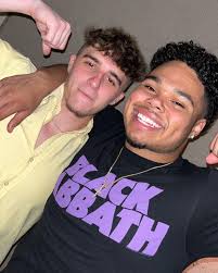 Devon Hughes (@devon_hughes2) • Instagram photos and videos