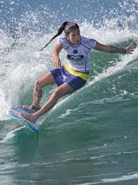 Silvana lima is a brazilian professional surfer. Silvana Lima Bra Roxy Pro Gold Coast Snapper Rocks 2015 Roxy Brand And Lifestyle Www Roxy Com Roxy By Roxy ã‚µãƒ¼ãƒ•ã‚¡ãƒ¼ ã‚µãƒ¼ãƒ•ã‚£ãƒ³ æ³¢