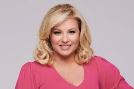 Liptai claudia nemrég megint görögországban nyaralt, ez alkalommal egy fergeteges képsorozatot tett közzé az instagram oldalán. Claudia Liptai Returns To Rtl Club As A Presenter She Has Received A Brand New Program Hungarian Star Archyworldys