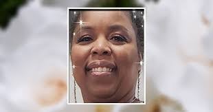 Lashonda Mcneal's Instagram, Twitter & Facebook