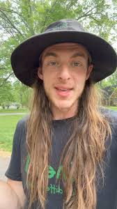 Mental health Monday!! How do you use nature to increase mental health? ,  🌱🧠🧠