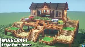 I probably use this farm house almost every time i need a farm, so you'll probably see it a lot in the backgrounds of other builds or projects. Minecraft Large Farm House Tutorial L How To Build 33 Youtube